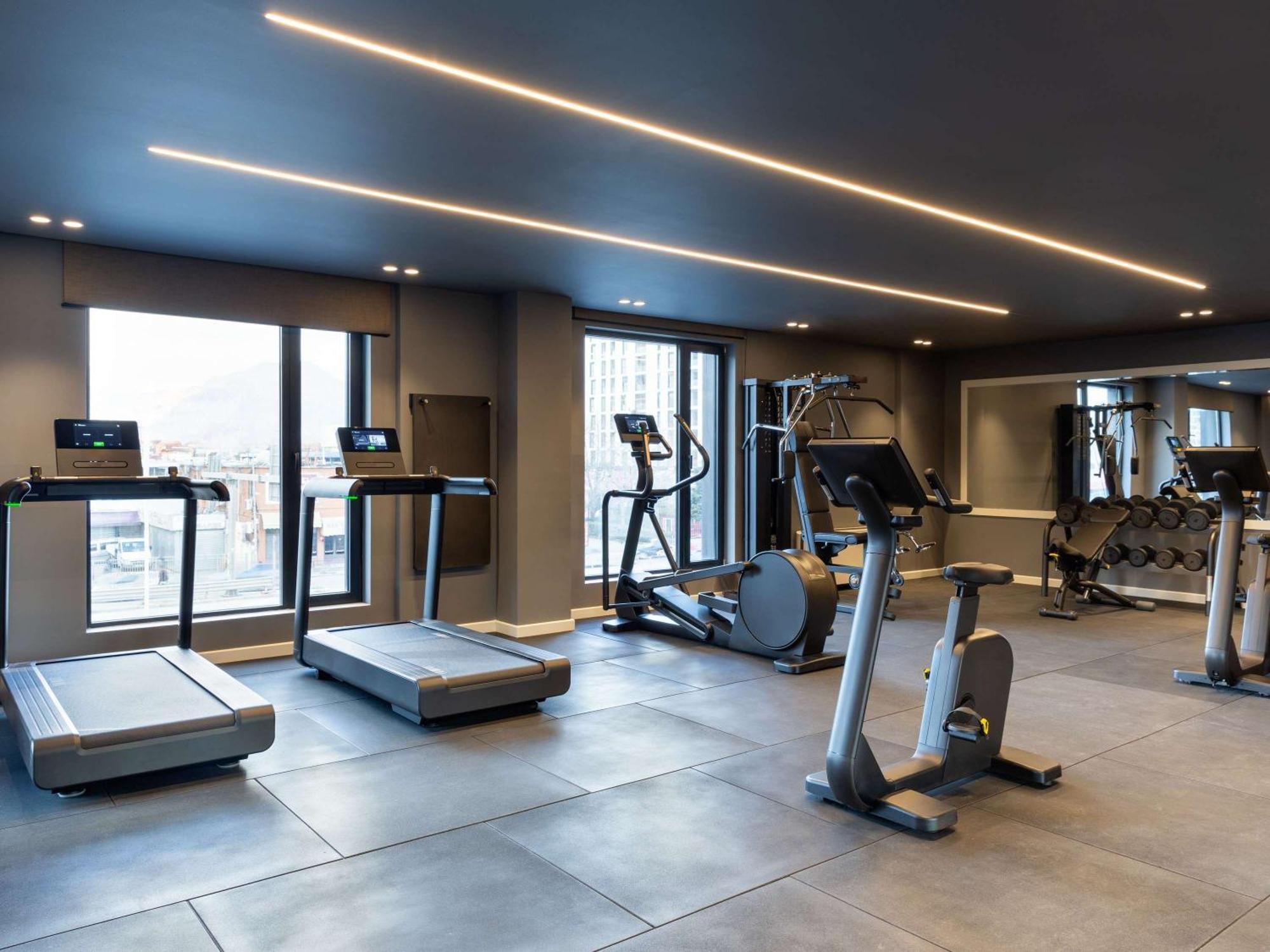Mercure Tirana Zewnętrze zdjęcie