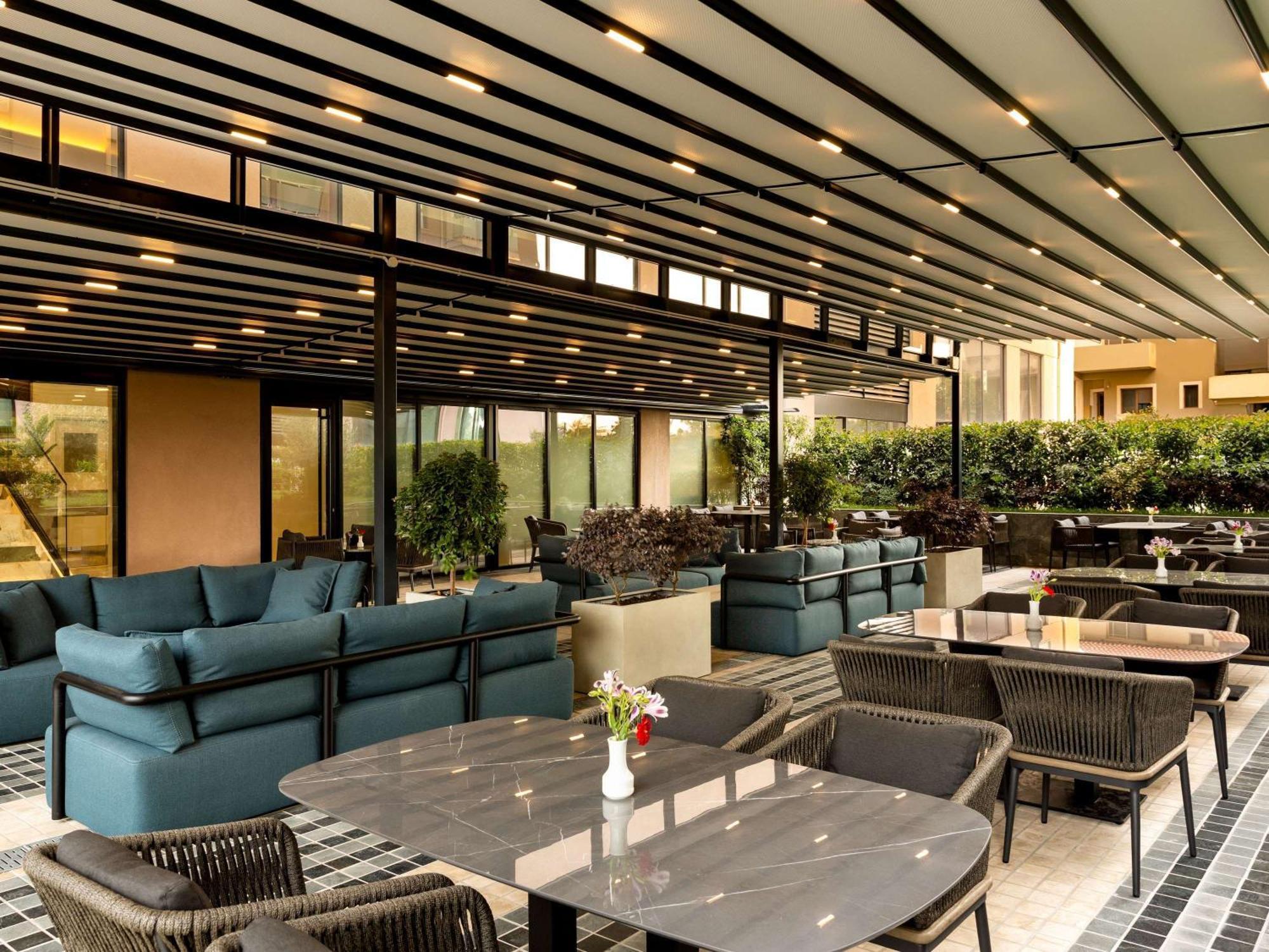 Mercure Tirana Zewnętrze zdjęcie